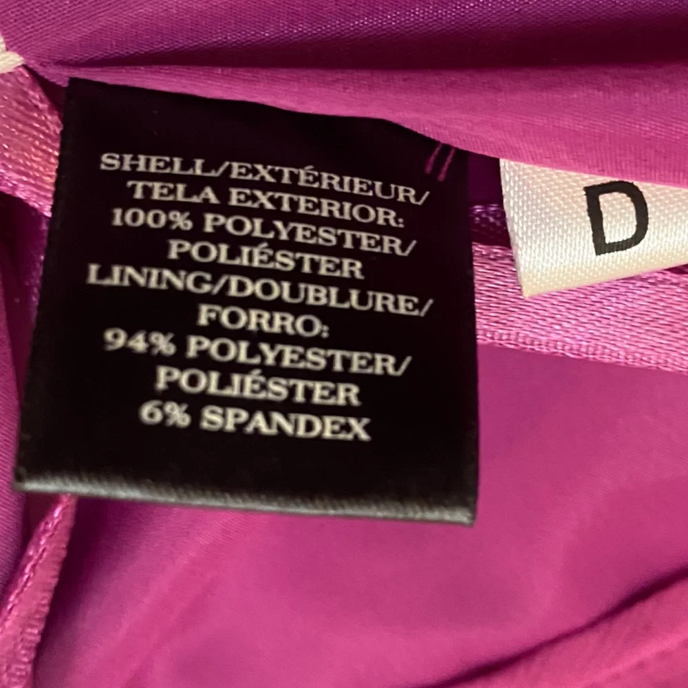 Ann Taylor fuchsia ruffled skirt. - Picture 7 of 7